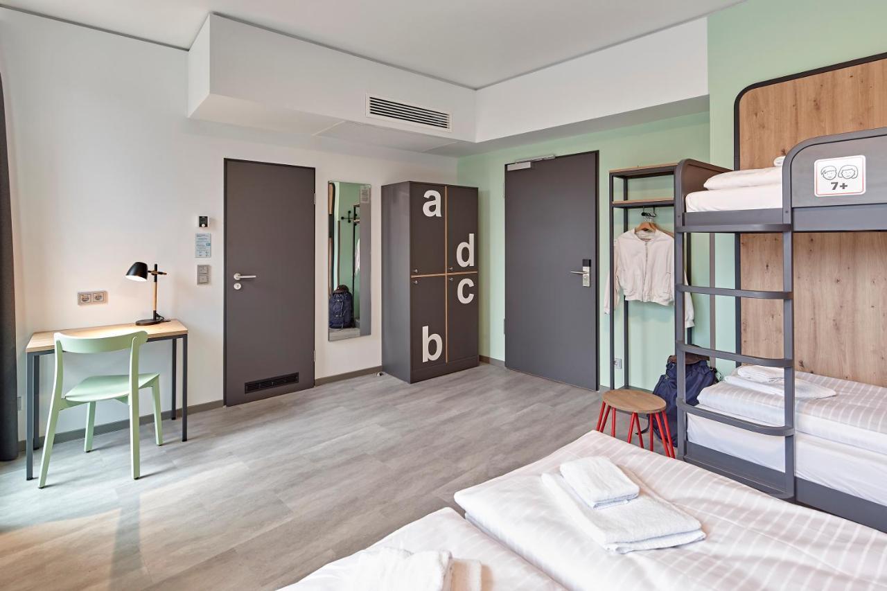 Meininger Hotel Koeln West 外观 照片